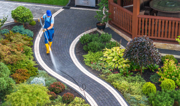 Why Choose Our Certified Pressure Washing Experts for Your Project Needs in Murphysboro, IL?
